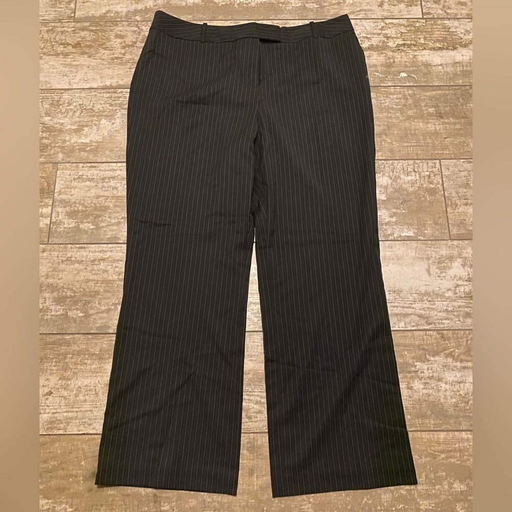 Worthington Black & White Pinstripe Work Office Slacks Size 18W New Without Tag